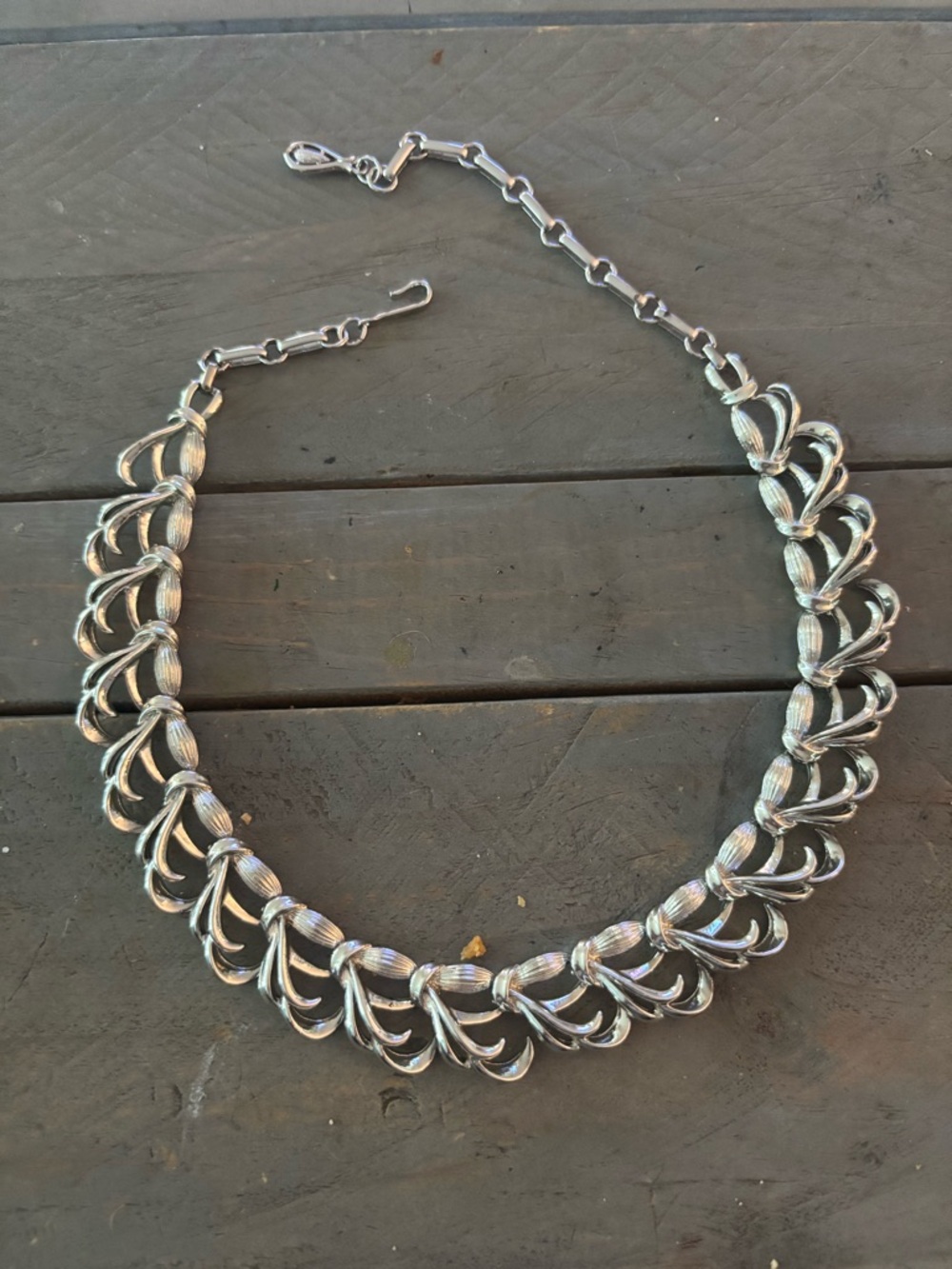 Vintage Coro 1960’s Silver Toned Statement Collar Necklace